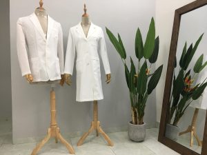 Áo blouse trắng bác sĩ Hàn Quốc